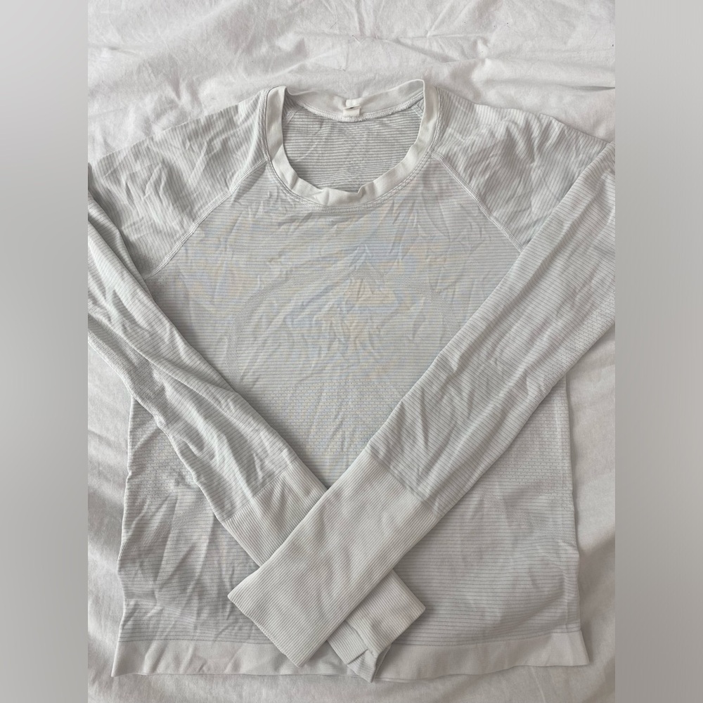 Lululemon white long sleeve swiftly tech